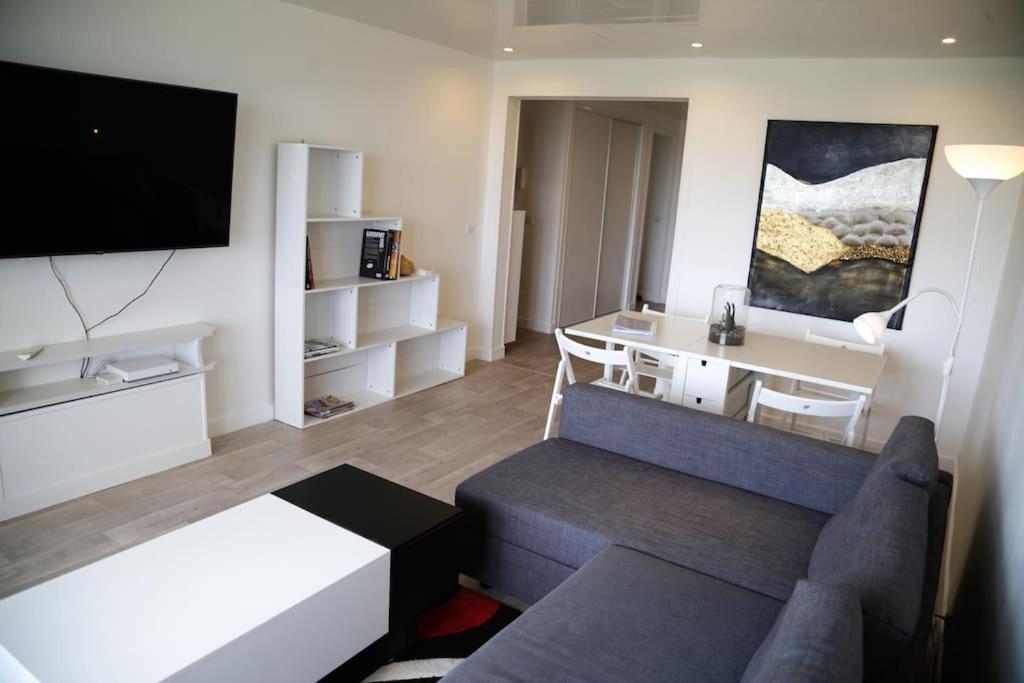 Apartamento Le Refuge Blesois Avec Parking Prive - Blesois Refuge With Private Parking Blois Exterior foto