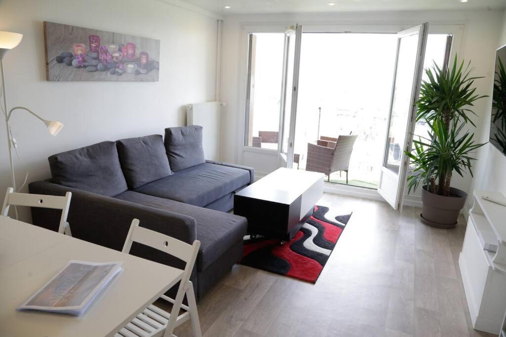 Apartamento Le Refuge Blesois Avec Parking Prive - Blesois Refuge With Private Parking Blois Exterior foto