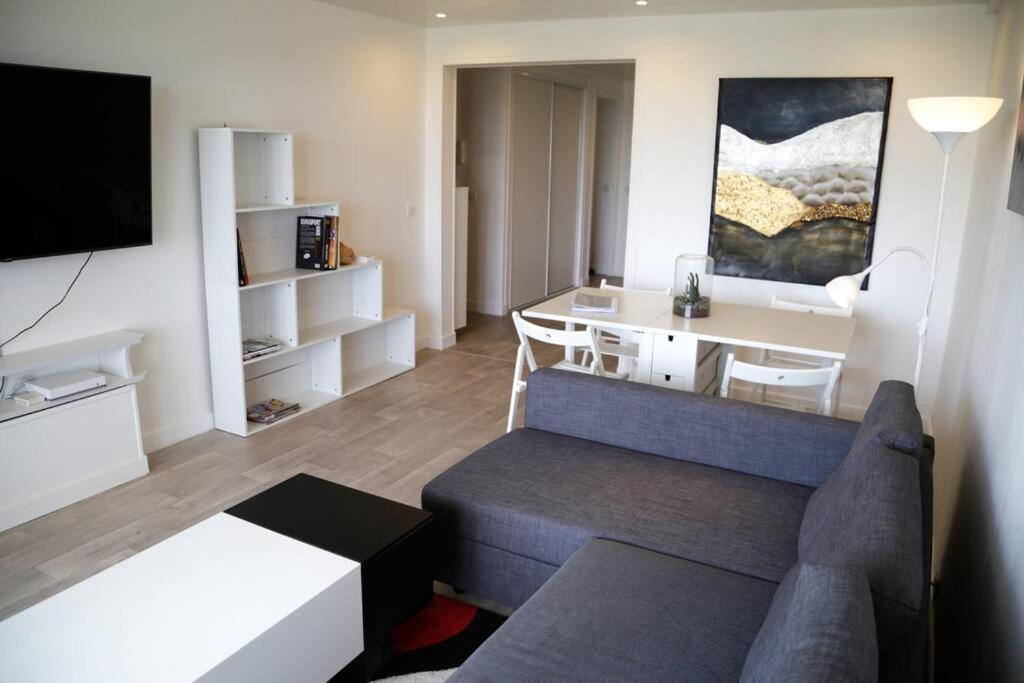 Apartamento Le Refuge Blesois Avec Parking Prive - Blesois Refuge With Private Parking Blois Exterior foto